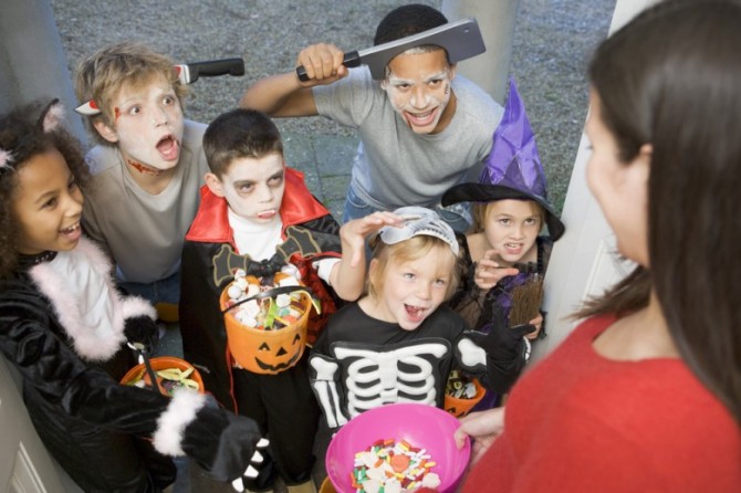 children in halloween costumes