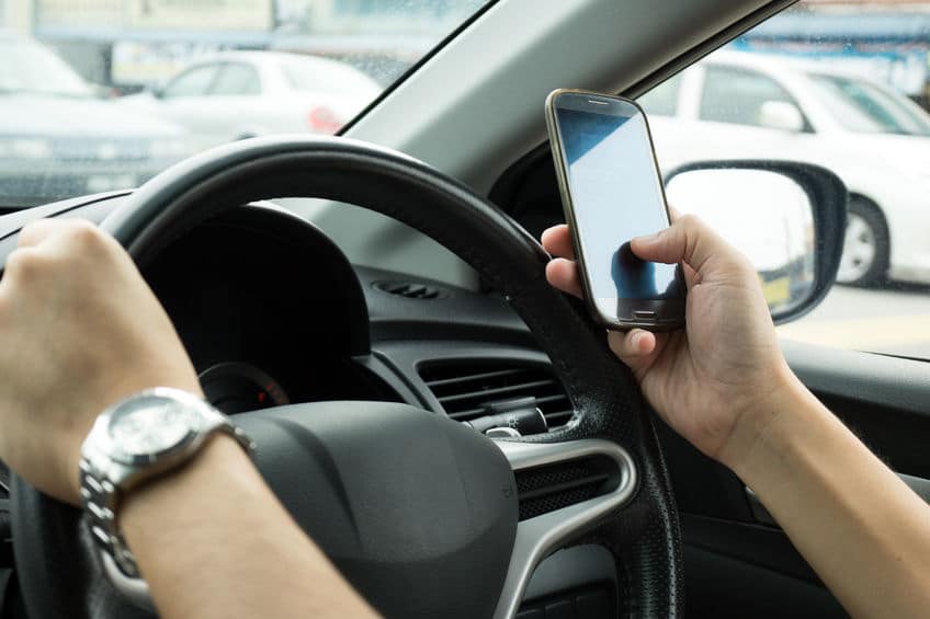 distracted driving guildlines reduce road risks
